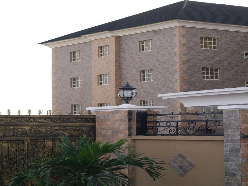 Eastgate Hotel image
