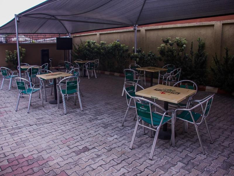 Eastgate Hotel image