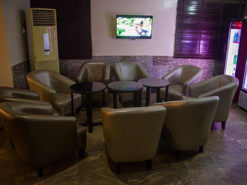Eastgate Hotel image