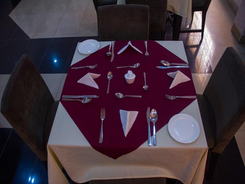 Eastgate Hotel image