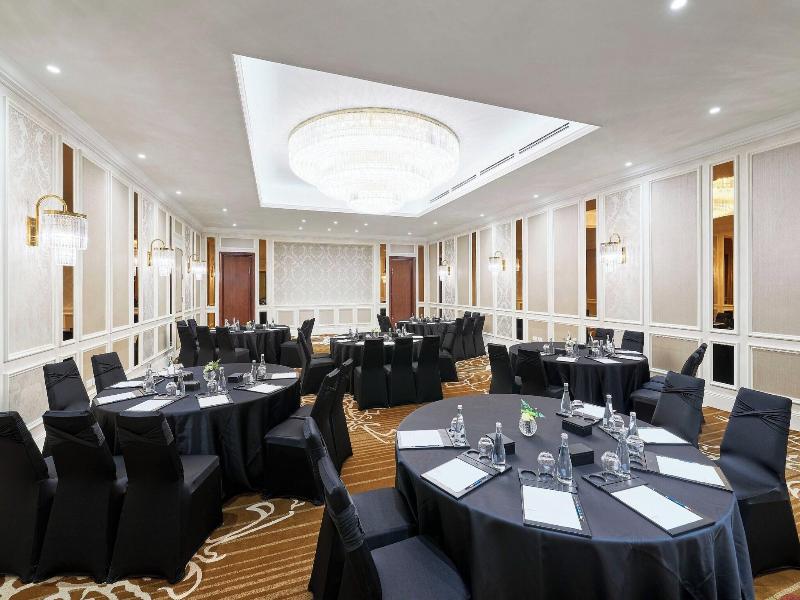 Sheraton Grand Danang Resort image