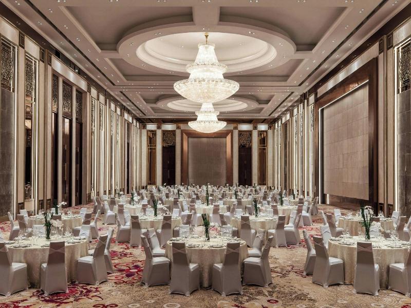 Sheraton Grand Danang Resort image