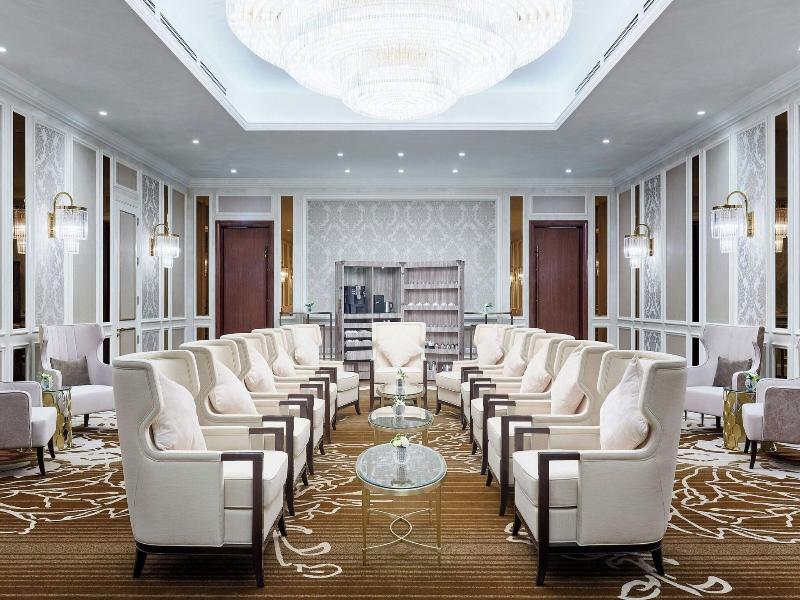 Sheraton Grand Danang Resort image