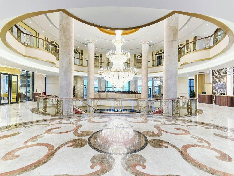 Sheraton Grand Danang Resort image