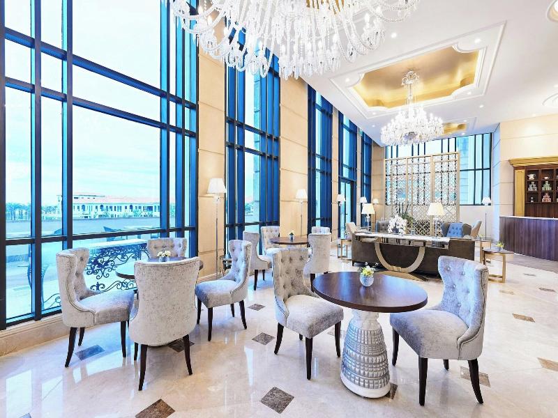 Sheraton Grand Danang Resort image