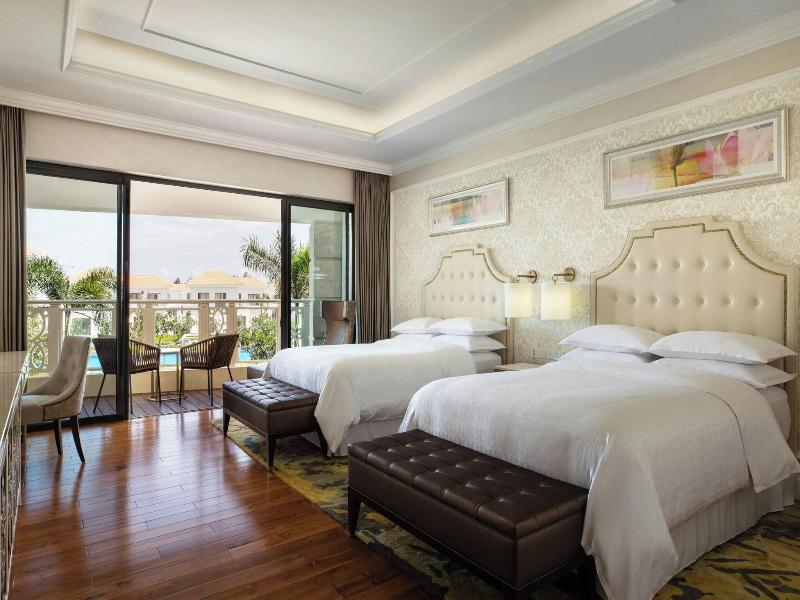 Sheraton Grand Danang Resort image