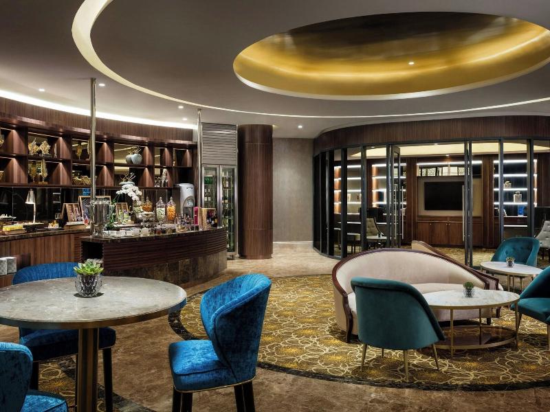 Sheraton Grand Danang Resort image
