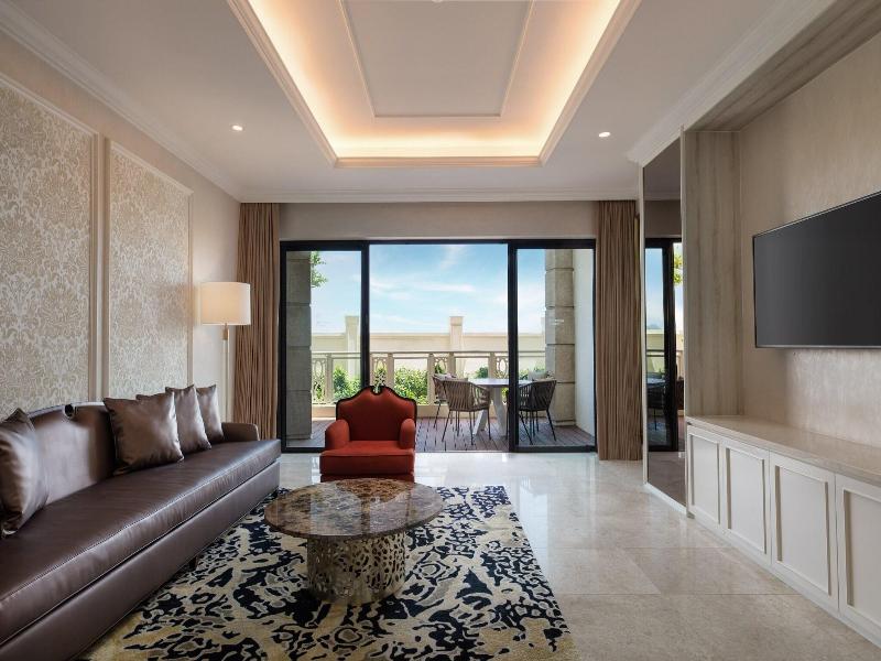 Sheraton Grand Danang Resort image