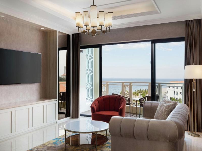 Sheraton Grand Danang Resort image