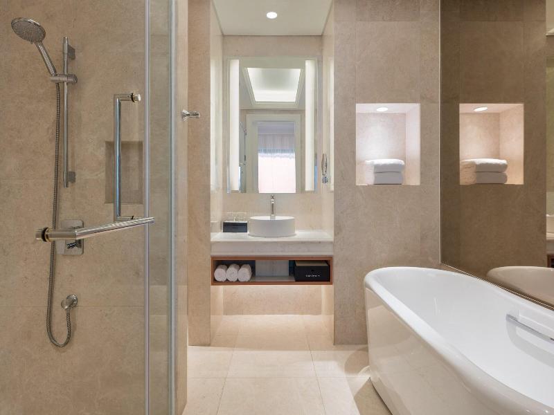 Sheraton Grand Danang Resort image