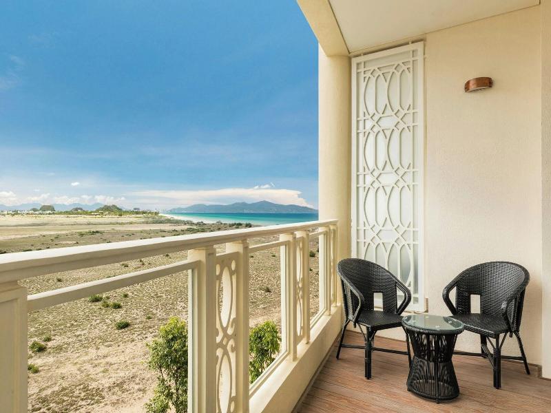 Sheraton Grand Danang Resort image
