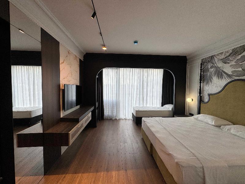 Premium Beach Hotel  image