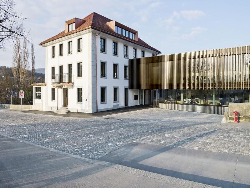 Hotel Kettenbrücke image