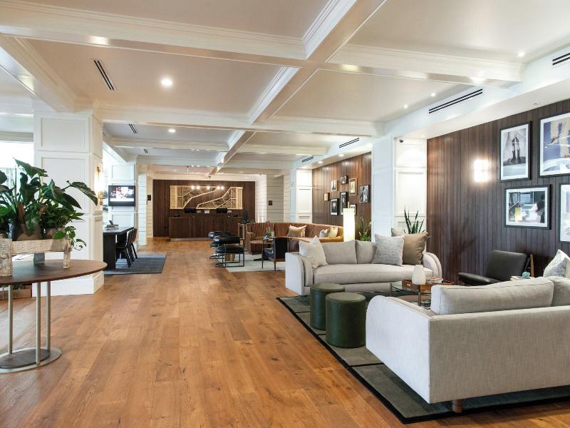 Hutton Hotel, Nashville, A Tribute Portfolio