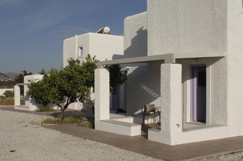 Analypsi Houses — main photo
