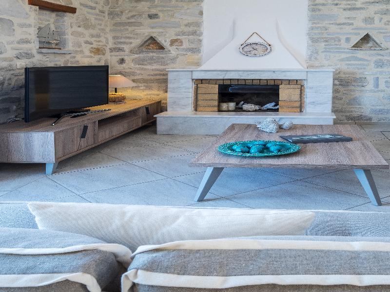 Paros Nereids Villas AMPHITRITE image
