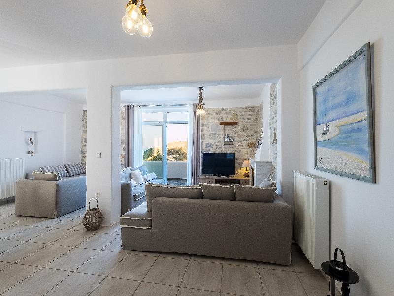 Paros Nereids Villas AMPHITRITE image