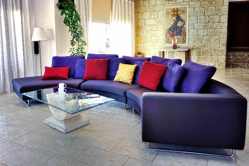 Dionysos Villa