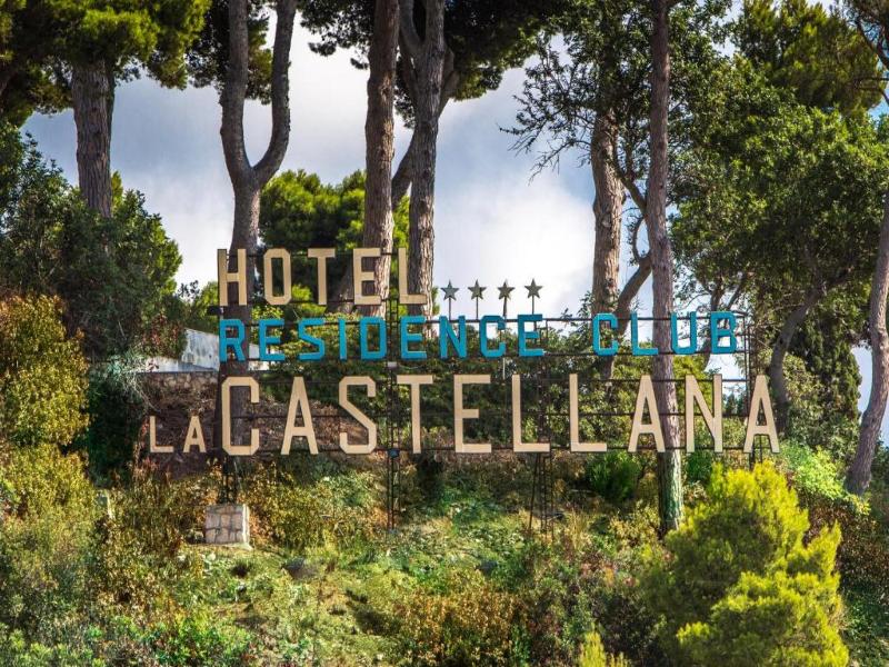 Hotel La Castellana image