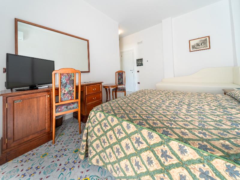 Hotel La Castellana image