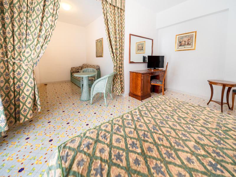 Hotel La Castellana image