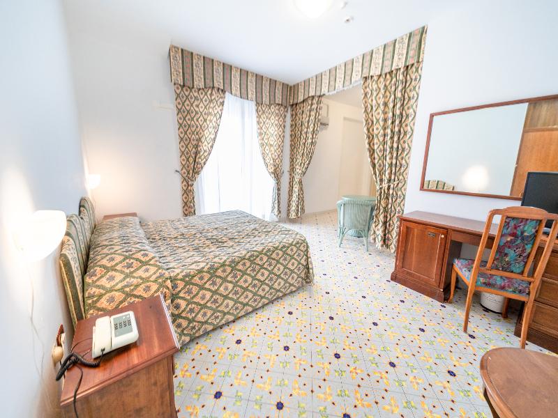 Hotel La Castellana image
