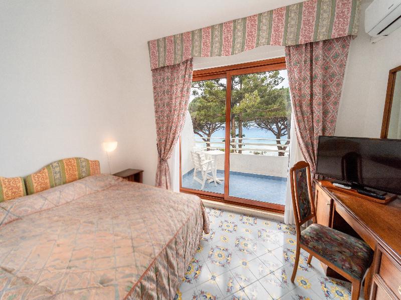 Hotel La Castellana image