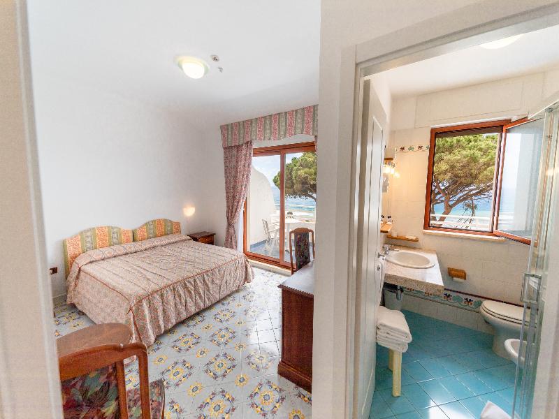Hotel La Castellana image