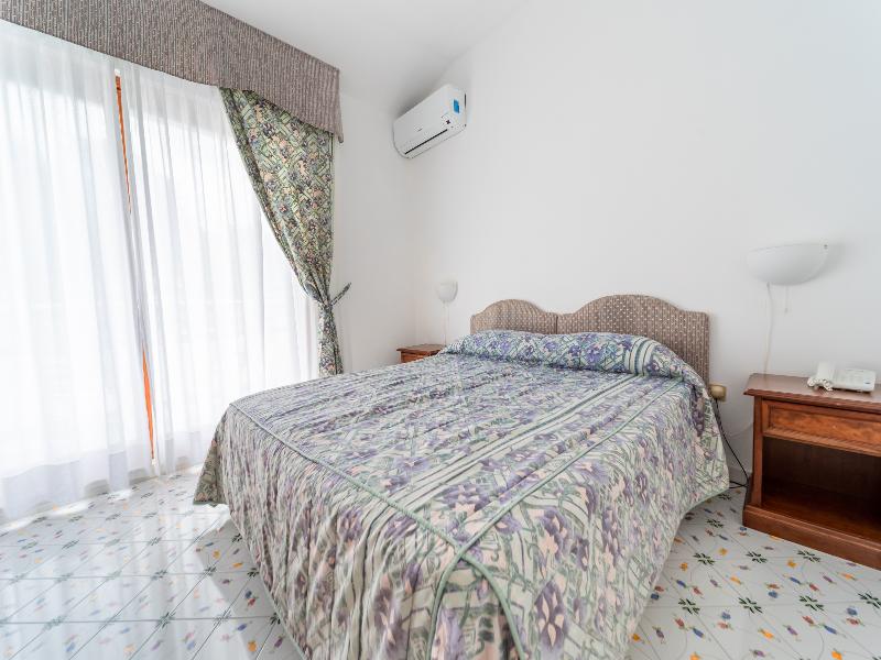 Hotel La Castellana image