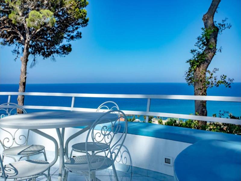 Hotel La Castellana image