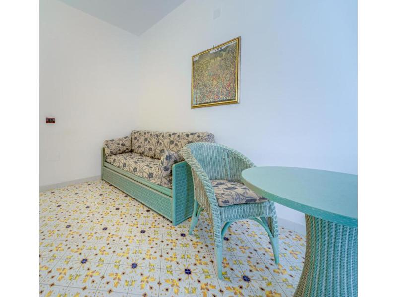 Hotel La Castellana image