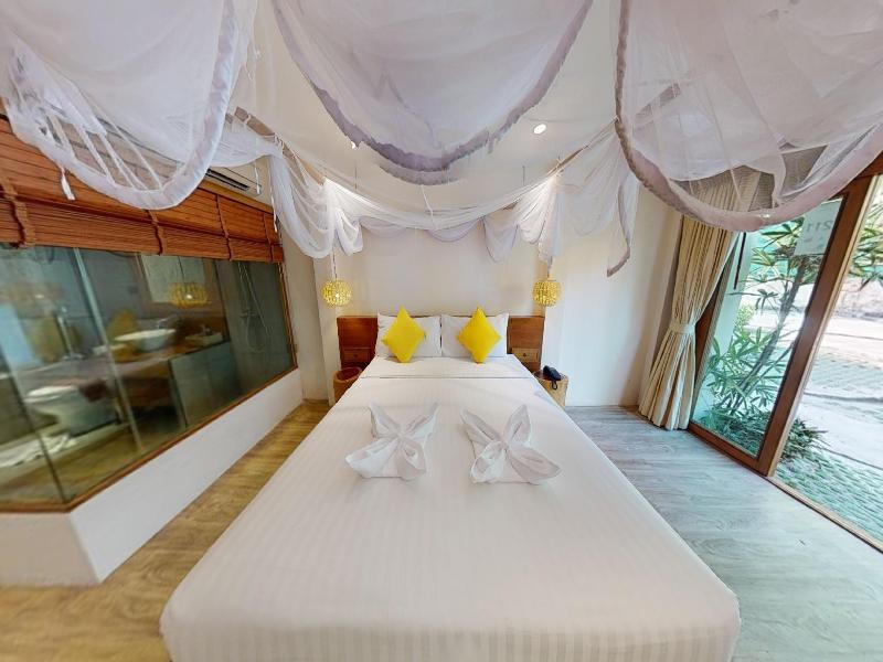 Sealey Resort Koh Larn — photo 5