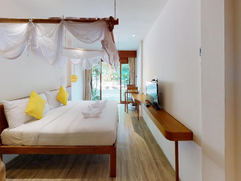 Sealey Resort Koh Larn — photo 10