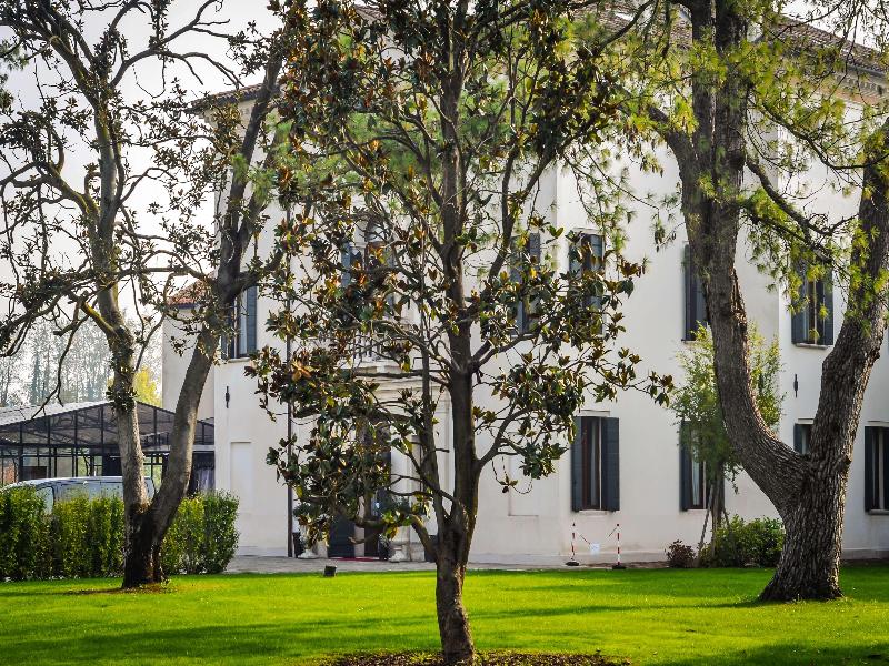 Hotel Villa Barbarich image