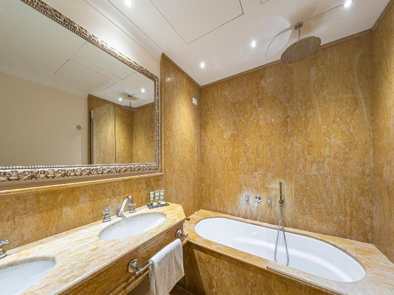 Hotel Villa Barbarich image
