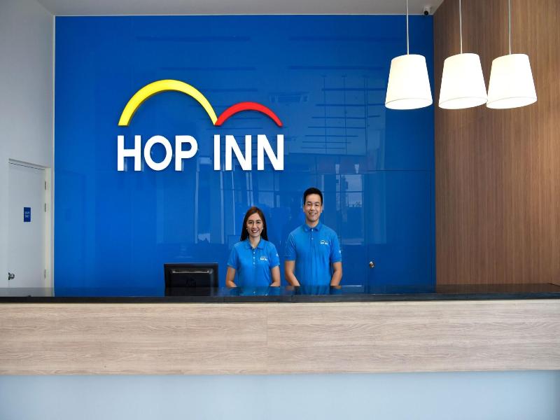 Hop Inn Hotel Aseana City image