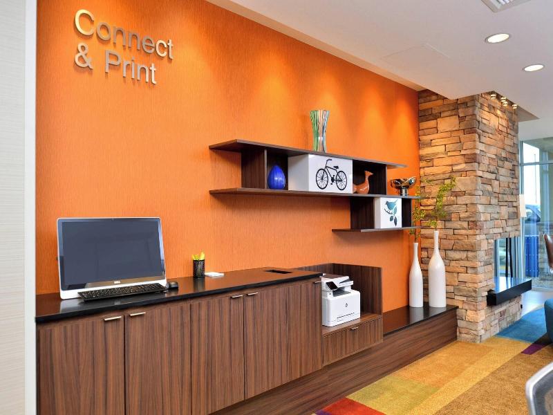 Fairfield Inn & Suites Sacramento Airport Woodland image