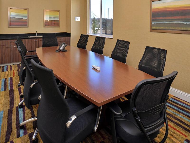 Fairfield Inn & Suites Sacramento Airport Woodland image