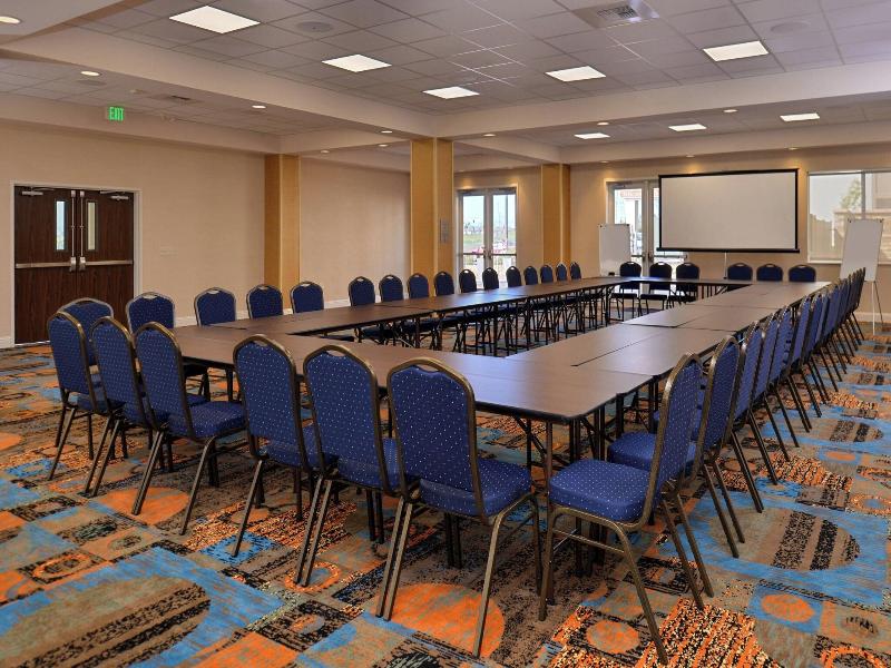 Fairfield Inn & Suites Sacramento Airport Woodland image