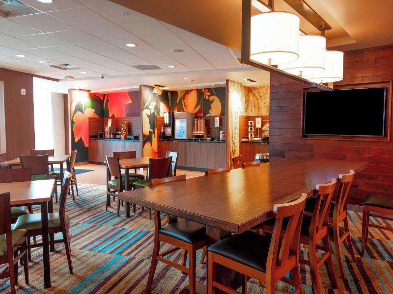 Fairfield Inn & Suites Atlanta Woodstock image