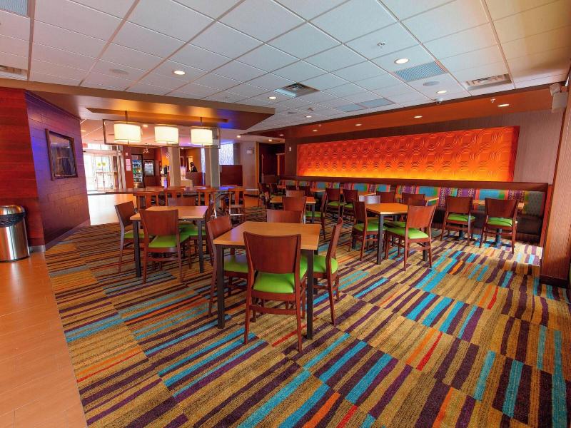 Fairfield Inn & Suites Atlanta Woodstock image