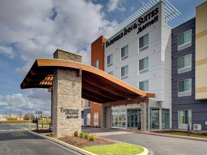 Fairfield Inn & Suites Allentown West image