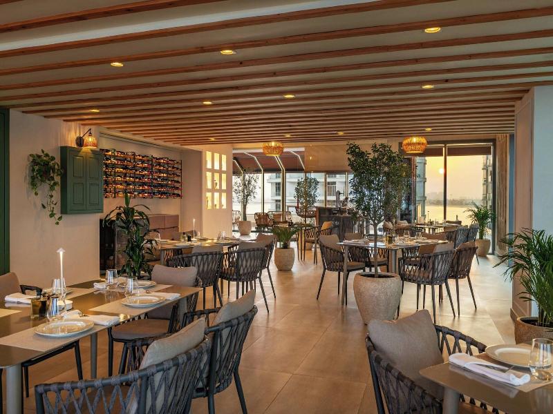 Aloft Palm Jumeirah image