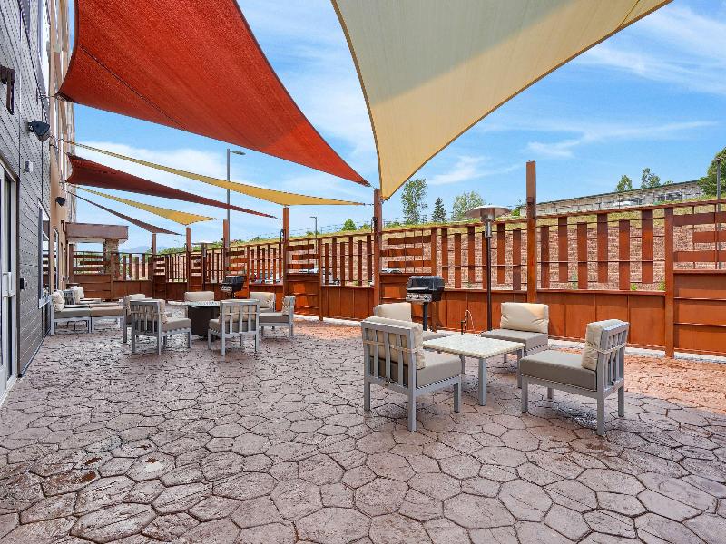 Best Western Plus Fillmore Inn & Suites image