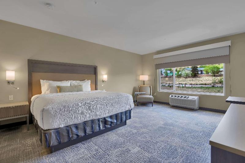 Best Western Plus Fillmore Inn & Suites image