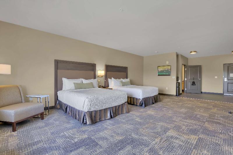 Best Western Plus Fillmore Inn & Suites image