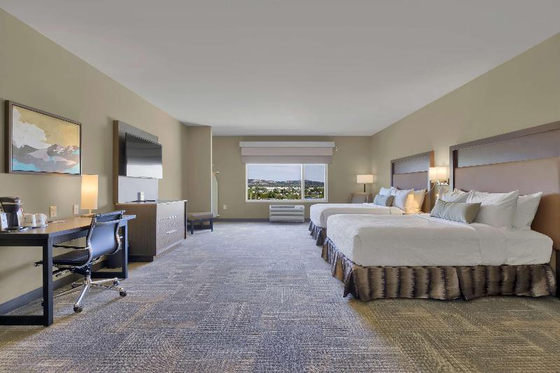 Best Western Plus Fillmore Inn & Suites image
