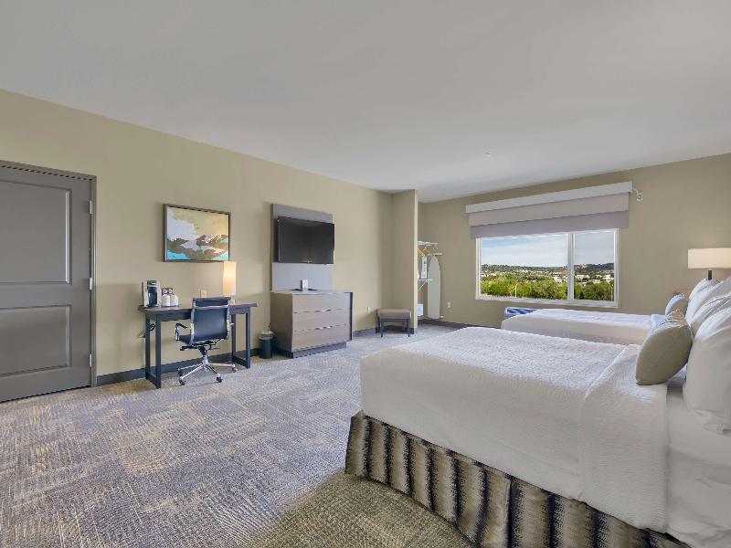 Best Western Plus Fillmore Inn & Suites image