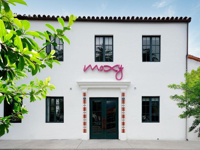 Moxy Santa Barbara image