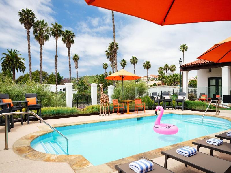 Moxy Santa Barbara image